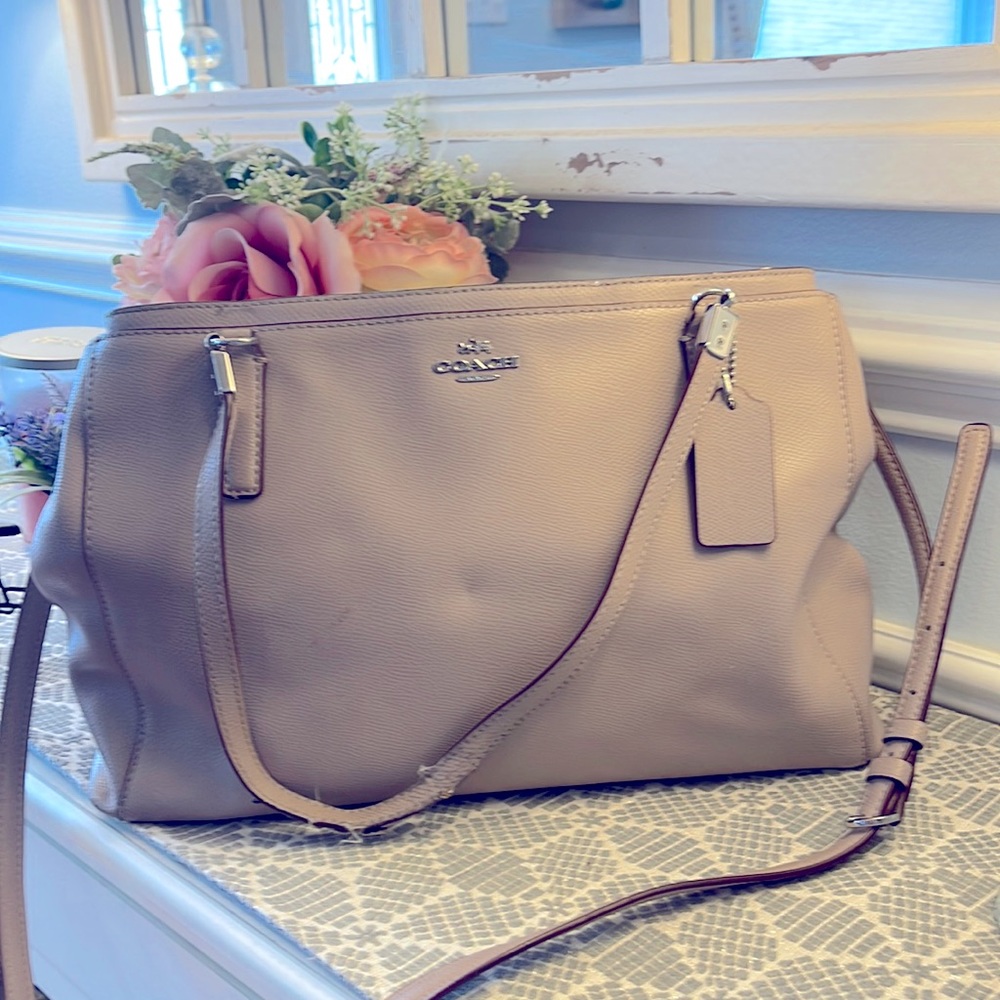 Coach shoulder bag